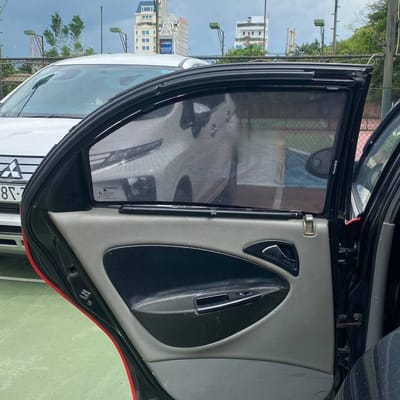 Custom-fit sun shades fitted to a DAEWOO NUBIRA