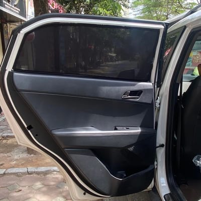 Custom-fit sun shades fitted to a HYUNDAI CRETA 2012-2020