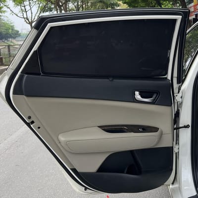 Custom-fit sun shades fitted to a KIA OPTIMA 2009-2014