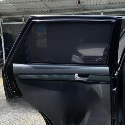Custom-fit sun shades fitted to a KIA SORENTO 2011-2020