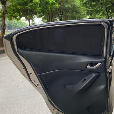 Custom-fit sun shades fitted to a MAZDA 3 2014-2019