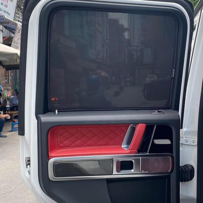 Custom-fit sun shades fitted to a MERCEDES G63 2020-2023