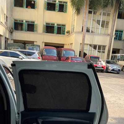Custom-fit sun shades fitted to a RENAULT DUSTER