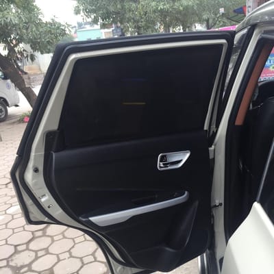 Custom-fit sun shades fitted to a SUZUKI VITARA 2015-2026