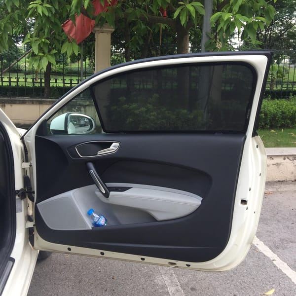 AUDI A1 SPORTBACK 2010-2018 custom-fit car window sun shades — photo 3
