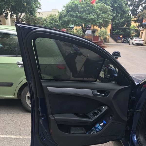 AUDI A4 2008-2015 custom-fit car window sun shades — photo 2