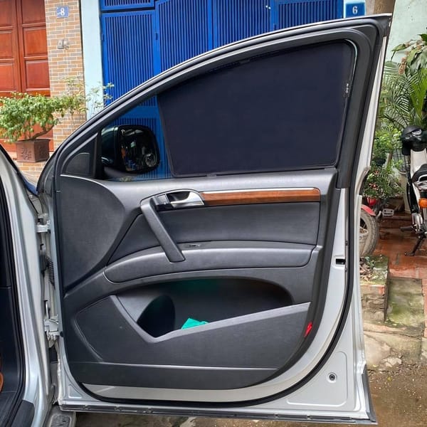 AUDI Q7 2007-2015 custom-fit car window sun shades — photo 2
