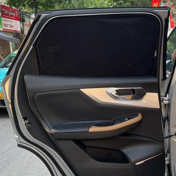 BAIC BEIJING X7 custom-fit car window sun shades — photo 1