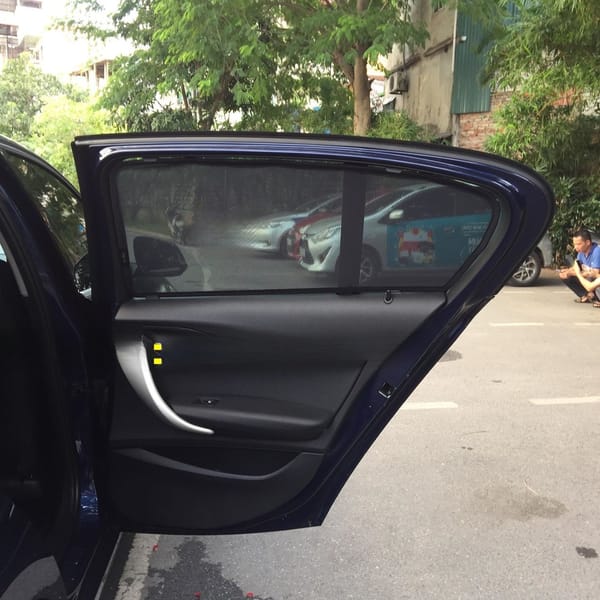 BMW 118i custom-fit car window sun shades — photo 4