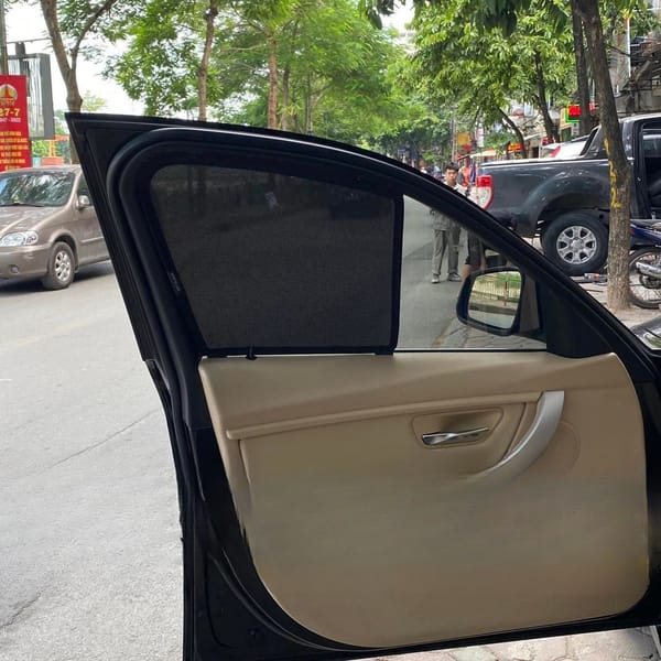 BMW F30 320i 2012-2019 custom-fit car window sun shades — photo 2