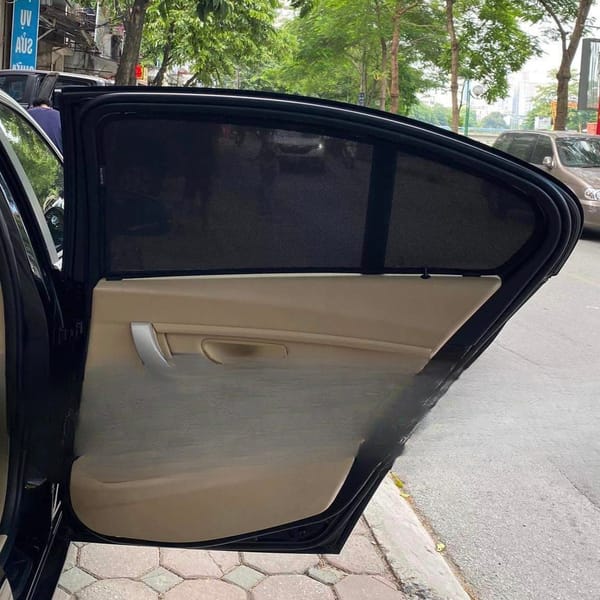 BMW F30 320i 2012-2019 custom-fit car window sun shades — photo 3
