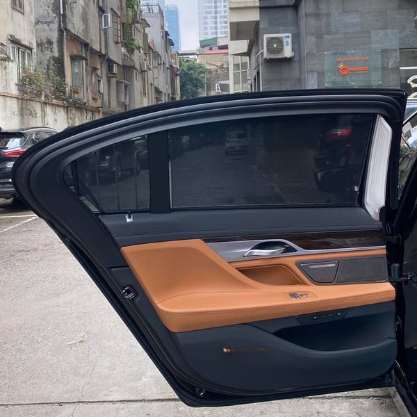 BMW 730i custom-fit car window sun shades — photo 4