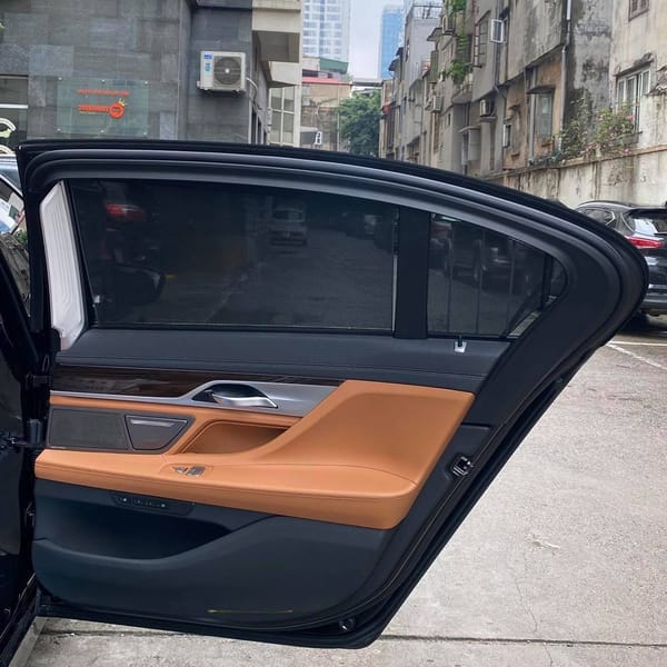 BMW 730i custom-fit car window sun shades — photo 6