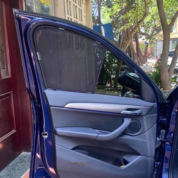 BMW X1 2023-2026 custom-fit car window sun shades — photo 6