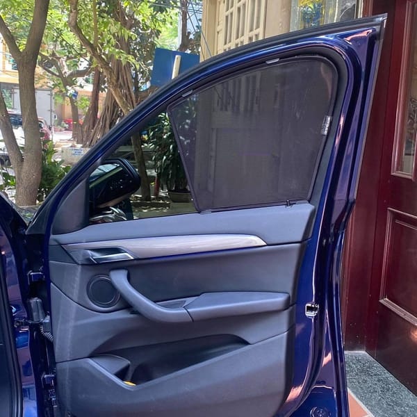 BMW X1 2023-2026 custom-fit car window sun shades — photo 8