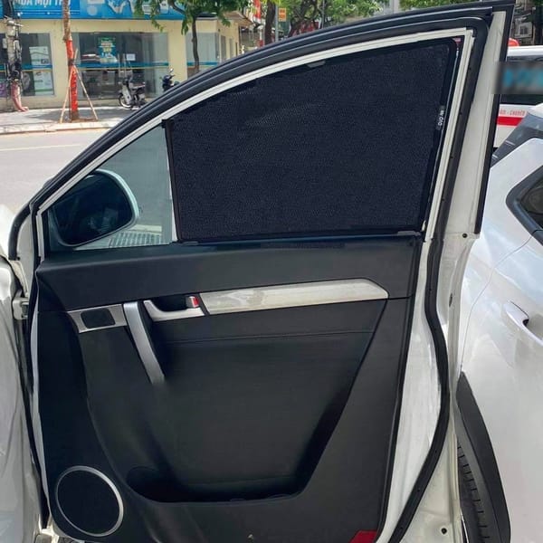 HOLDEN CAPTIVA 2016-2020 custom-fit car window sun shades — photo 8