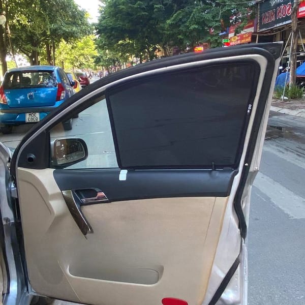 HOLDEN GENTRA custom-fit car window sun shades — photo 4