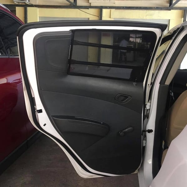 HOLDEN BARINA SPARK 2010-2017 custom-fit car window sun shades — photo 9