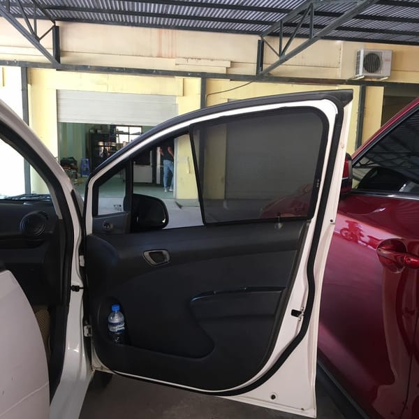 HOLDEN BARINA SPARK 2010-2017 custom-fit car window sun shades — photo 12