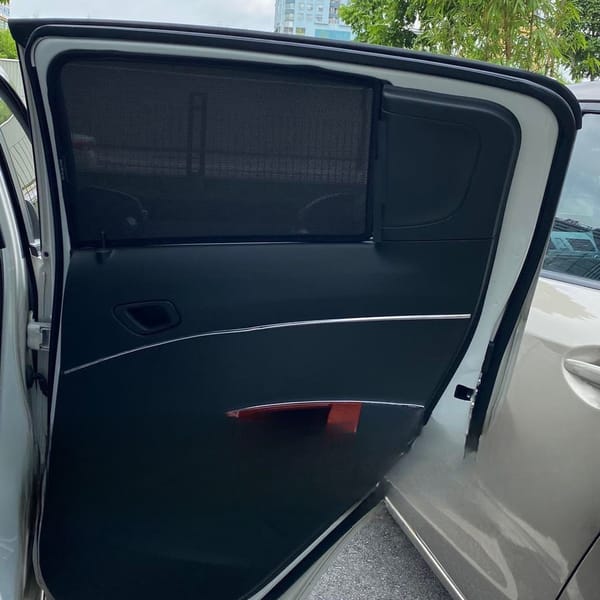 HOLDEN BARINA SPARK 2010-2017 custom-fit car window sun shades — photo 15