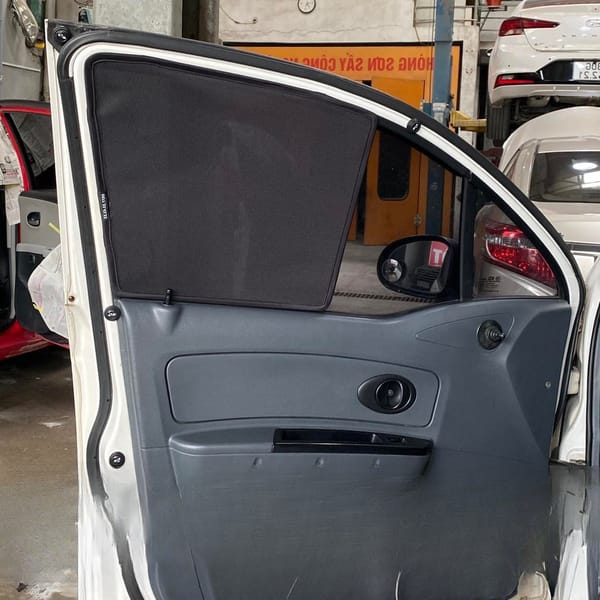 HOLDEN SPARK LITE 2007-2013 custom-fit car window sun shades — photo 2