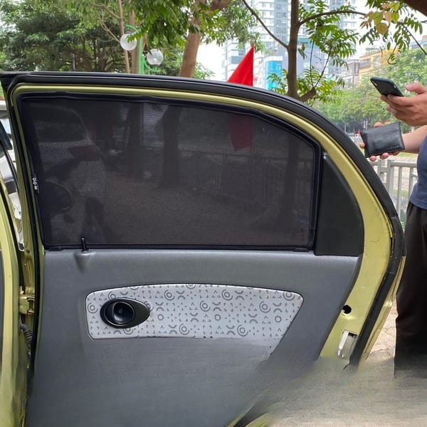 HOLDEN SPARK LITE 2007-2013 custom-fit car window sun shades — photo 5