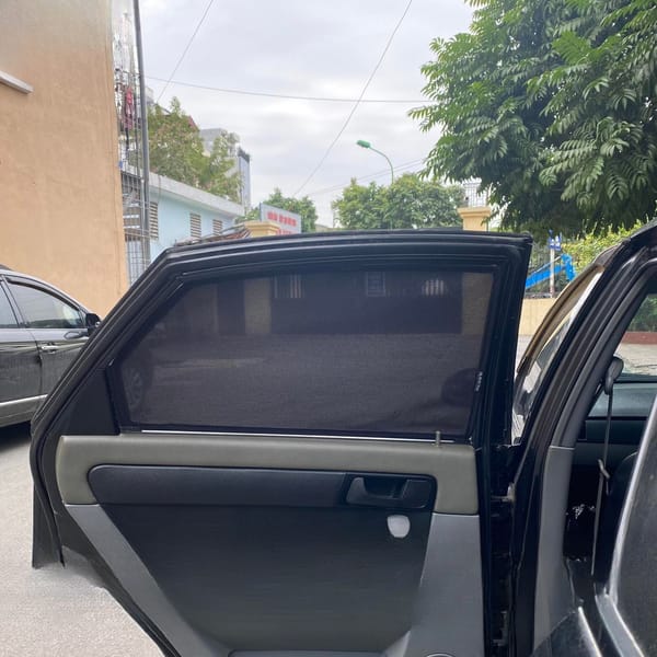 DAEWOO LACETTI 2006-2010 custom-fit car window sun shades — photo 1