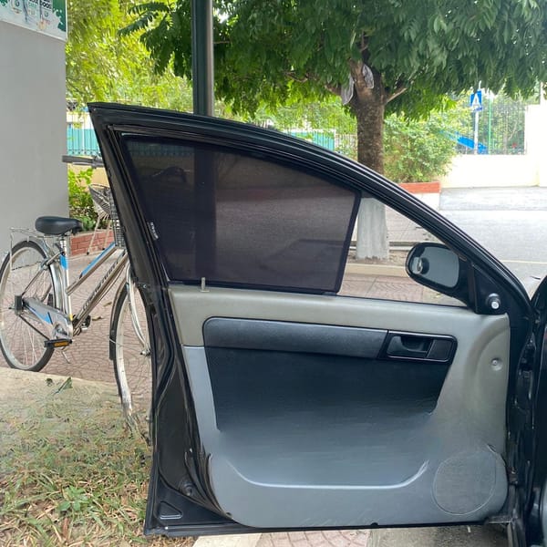 DAEWOO LACETTI 2006-2010 custom-fit car window sun shades — photo 2