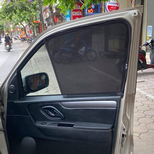 FORD ESCAPE custom-fit car window sun shades — photo 8