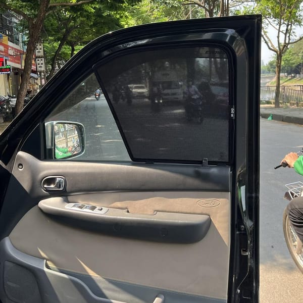 FORD EVEREST 2006-2016 custom-fit car window sun shades — photo 8