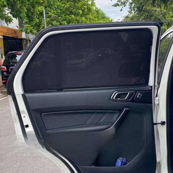 FORD EVEREST 2017-2022 custom-fit car window sun shades — photo 1
