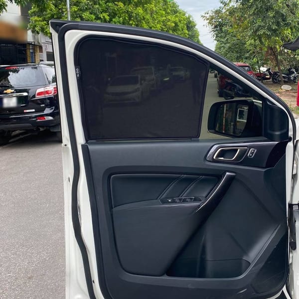 FORD EVEREST 2017-2022 custom-fit car window sun shades — photo 2
