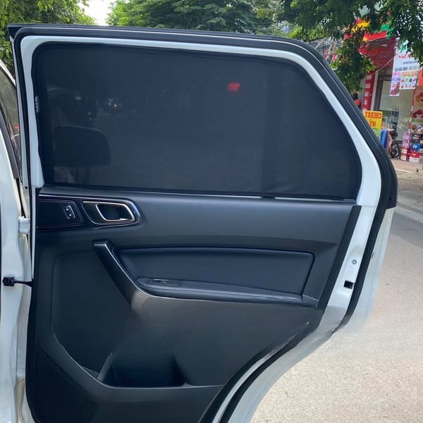 FORD EVEREST 2017-2022 custom-fit car window sun shades — photo 9