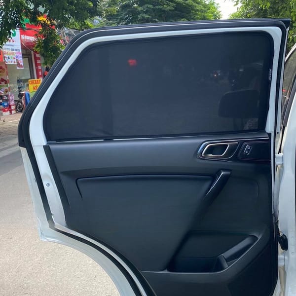 FORD EVEREST 2017-2022 custom-fit car window sun shades — photo 15