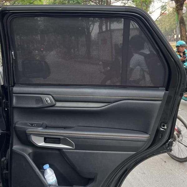 FORD EVEREST 2023-2025 custom-fit car window sun shades — photo 3