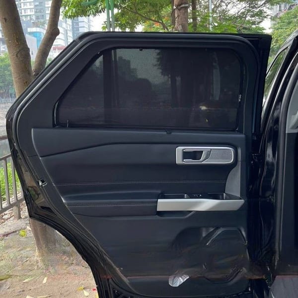 FORD EXPLORER 2023-2024 custom-fit car window sun shades — photo 1