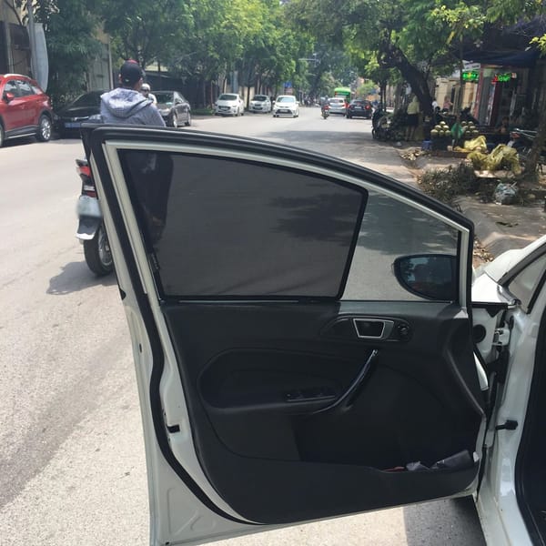 FORD FIESTA HATCHBACK custom-fit car window sun shades — photo 12