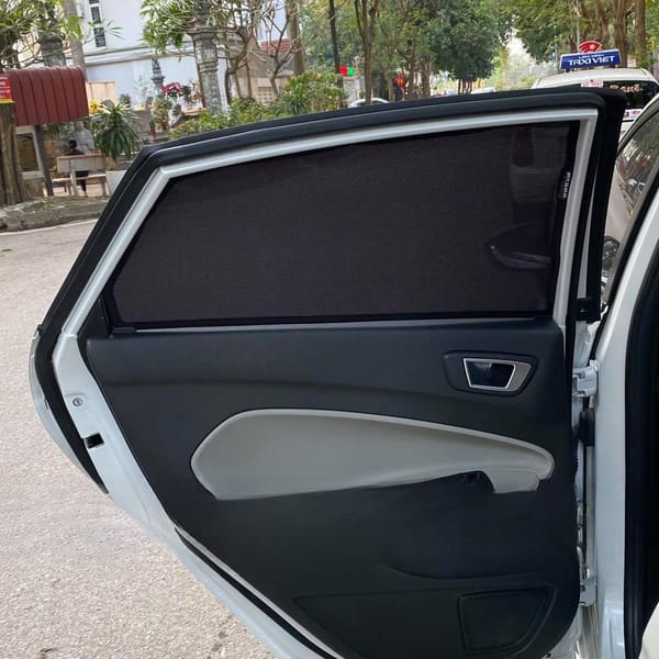 FORD FIESTA HATCHBACK custom-fit car window sun shades — photo 15
