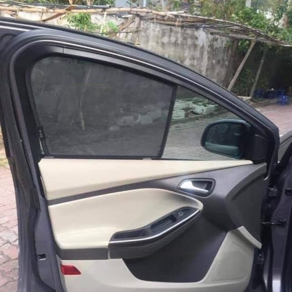 FORD FOCUS SEDAN 2014-2020 custom-fit car window sun shades — photo 2