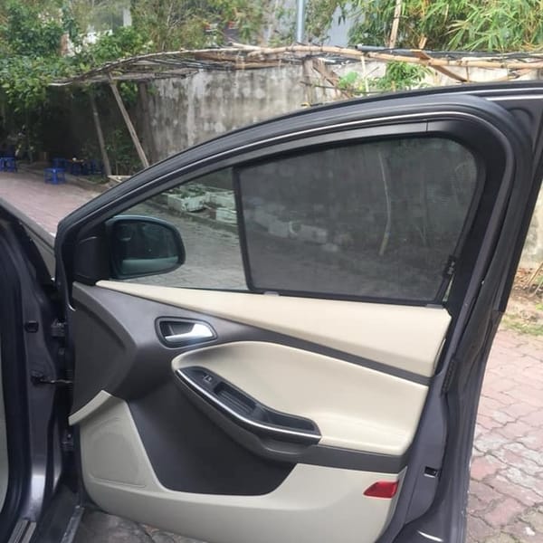 FORD FOCUS SEDAN 2014-2020 custom-fit car window sun shades — photo 4