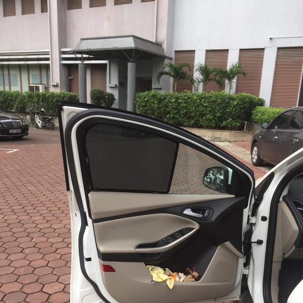 FORD FOCUS SEDAN 2014-2020 custom-fit car window sun shades — photo 6