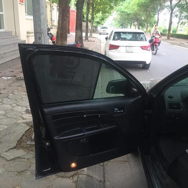 FORD MONDEO MK3 custom-fit car window sun shades — photo 6