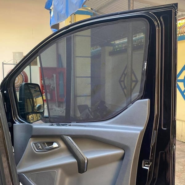 FORD TOURNEO custom-fit car window sun shades — photo 1