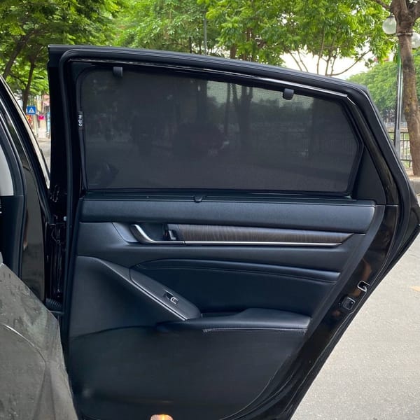 HONDA ACCORD 2018-2022 custom-fit car window sun shades — photo 3