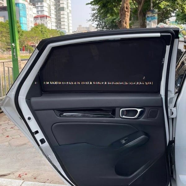 HONDA CIVIC 2022-2025 custom-fit car window sun shades — photo 1