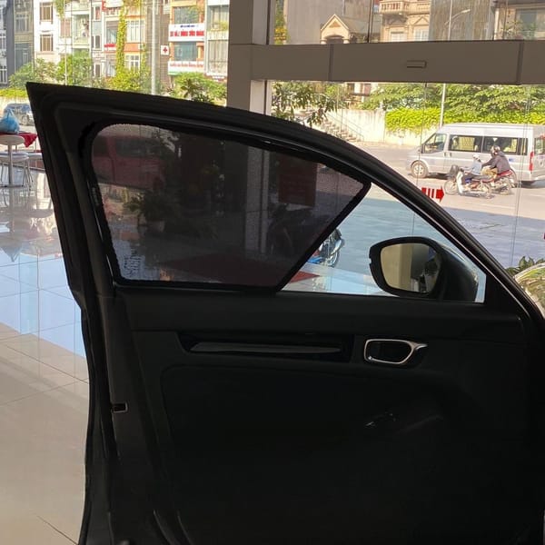 HONDA CIVIC 2022-2025 custom-fit car window sun shades — photo 6