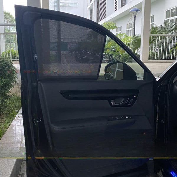 HONDA CR-V 2023-2025 custom-fit car window sun shades — photo 6