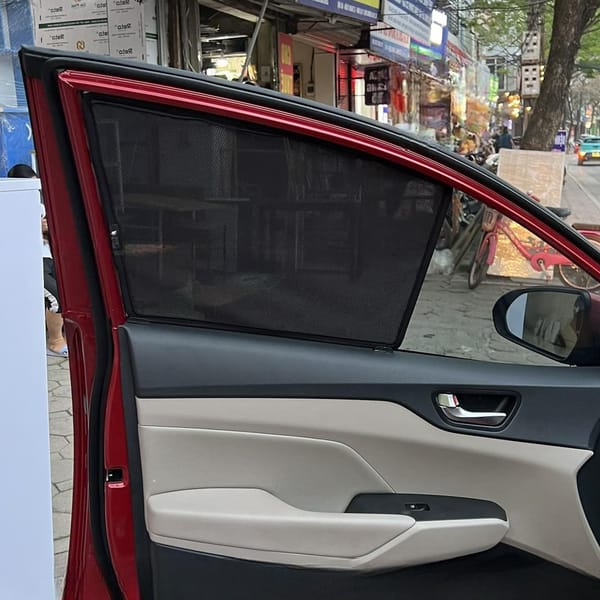 HYUNDAI ACCENT 2017-2023 custom-fit car window sun shades — photo 2