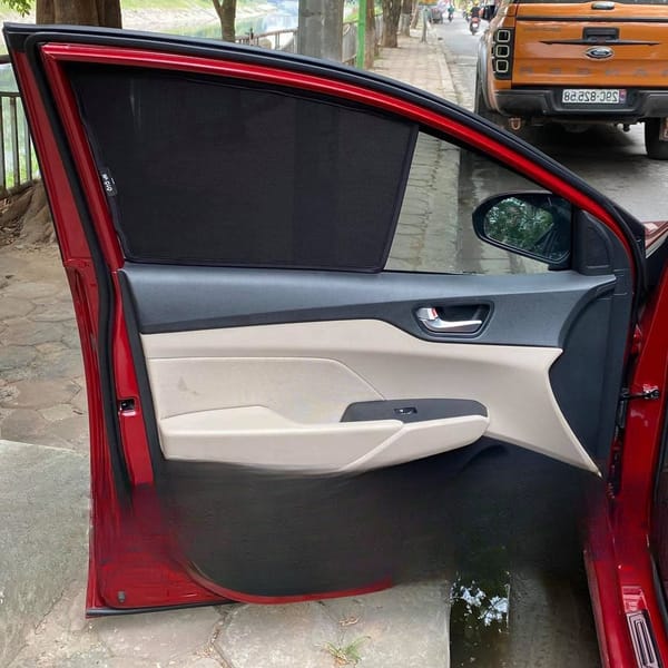 HYUNDAI ACCENT 2017-2023 custom-fit car window sun shades — photo 6