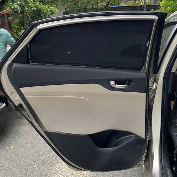HYUNDAI ACCENT 2017-2023 custom-fit car window sun shades — photo 9